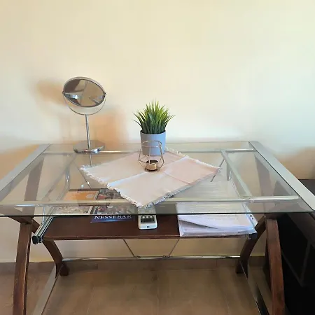 Apartman Golden Hermes, Z Basenem